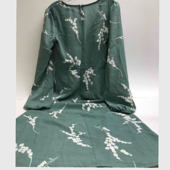 BOOHOO Tall Floral Print Wrap Midi Dress Sage - Picture 7 of 9
